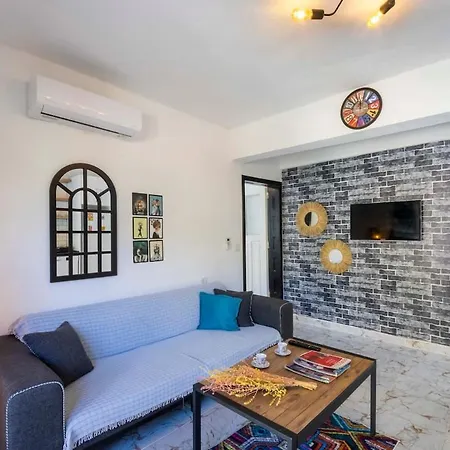 Very Cute Detached In üzümlü Village Of Kas * Caykoy