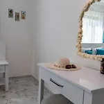 Very Cute Detached In Uezuemlue Village Of Kas Caykoy