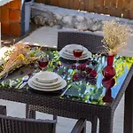 Βίλα Very Cute Detached In Uezuemlue Village Of Kas *