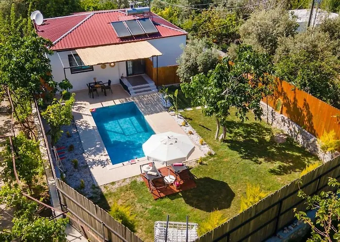 Very Cute Detached In üzümlü Village Of Kas